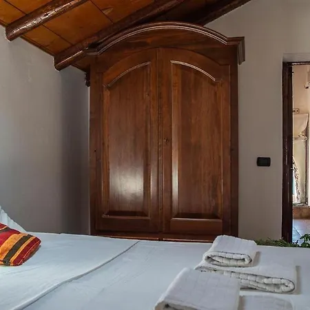 Holiday home La Di Tenute Foti Randazzese Nicolosi
